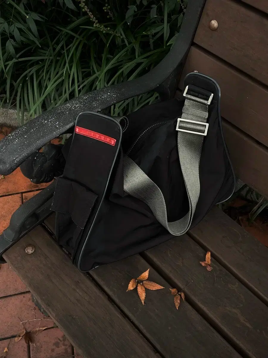 PRADA archive アーカイブ ショルダーバッグ 1999aw Prada Archive 1999 Wool Knit Shoulder Bag | eBay